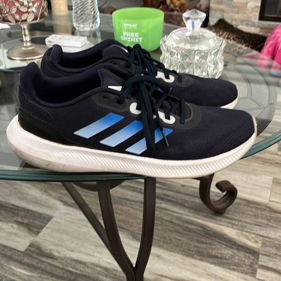 💙☁️ADIDAS CLOUD NINE MENS SZ 11 BLACK & BLUE WORN TWICE GREAT CONDITION! - Picture 2 of 6